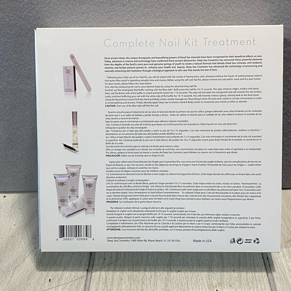 Complete Nail Kit Treatment - Picture 2 of 3